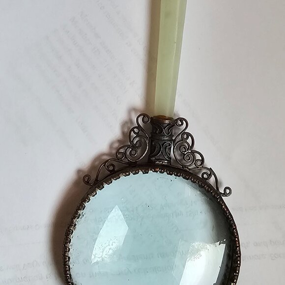 Vintage Chinese Brass Magnifying Glass with Jade Handle - Picture 3 of 6